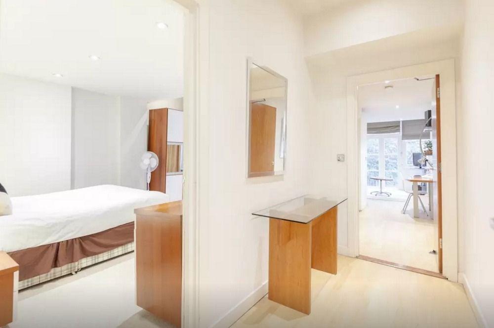 Princes Square Apartamento *